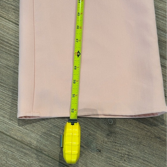 Gal Meets Glam Pearl Trim Jumpsuit in Puff Pink Size 0P - Picture 10 of 12